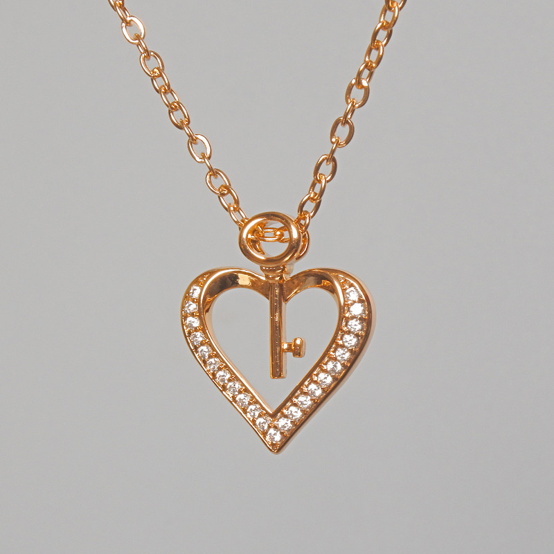 Kette Herz Xuping mit weißen Strasssteinen, Größe 15×17 mm, 5 mm breit, Länge 41–46 cm, 1 mm Dicke