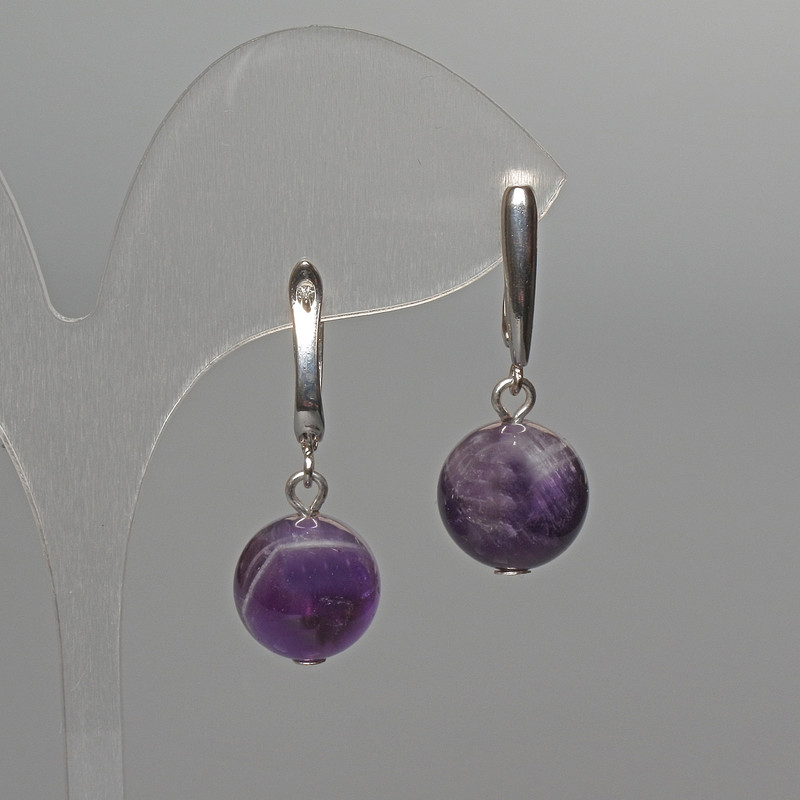 Ohrringe aus Amethyst – glatte Kugel, Durchmesser ca. 12 mm, Länge ca. 32 mm, Englischer Verschluss