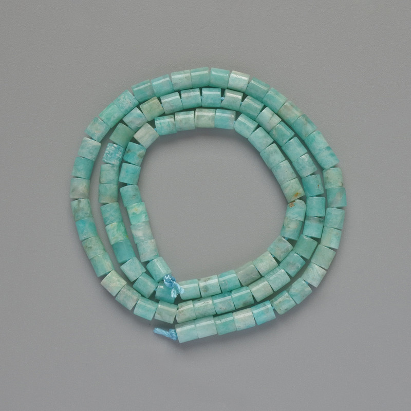 Amazonit-Perlen, facettiert, 4×4 mm, auf Schnur, ca. 39 cm lang