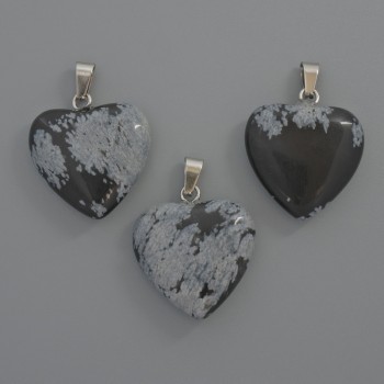 Anhänger Herz aus Schnee-Obsidian, Maße: ca. 20 × 20 × 6 mm, Länge inkl. Öse ca. 28 mm ±