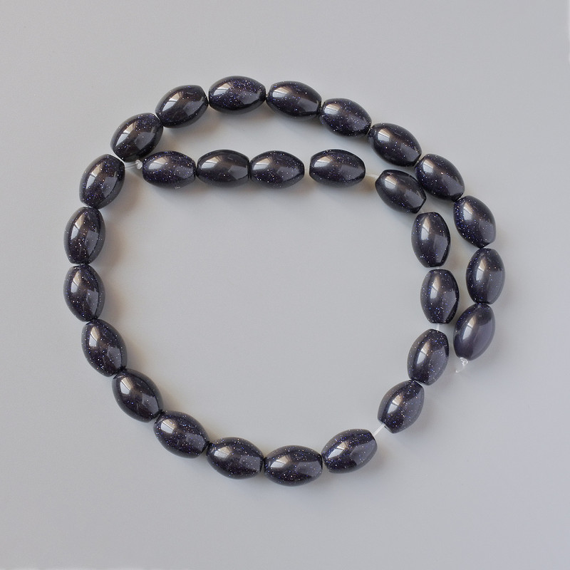 Aventurin-Perlen 'Nacht Kaïra' (synthetisch) oval, Durchmesser 10×14 mm ±, Länge ca. 40 cm ± auf Schnur