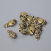 Schmuckzubehör Anhänger «Buddha-Hand», Durchmesser 18×8,5 mm, Lochdurchmesser 2 mm, Verpackungseinheit 13 Stück ±, bronzefarbener Metallton