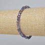 Armband aus Iolith, Naturstein, facettierte Würfel, Durchmesser ca. 4–5 mm, Länge ca. 18 cm (Stretch-Armband)