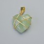 Herz-Anhänger aus Jade in goldfarbener Ummantelung, Durchmesser 20 × 20 mm, Länge ca. 30 mm