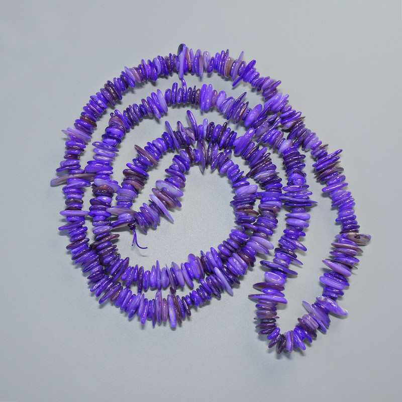Violette Perlmuttperlen, getöntes Perlmutt, 10×2 mm, Länge ca. 80 cm, auf Schnur