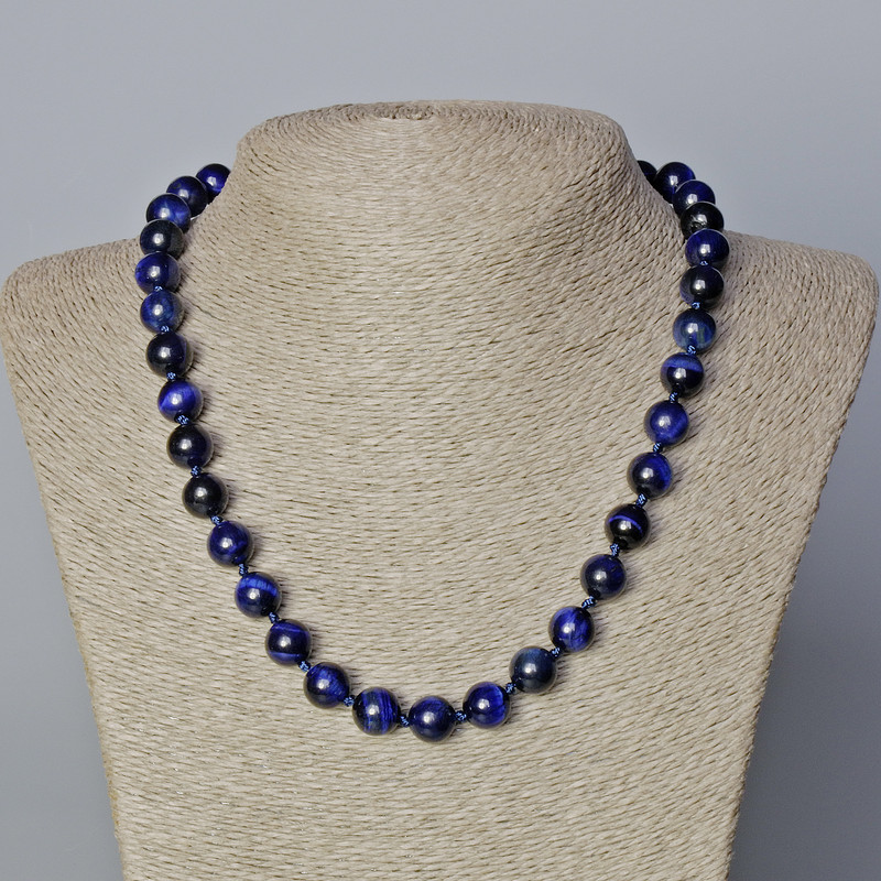 Halskette aus blauem Katzenauge, glatte Kugeln, Durchmesser ca. 10 mm, Länge 45–48 cm