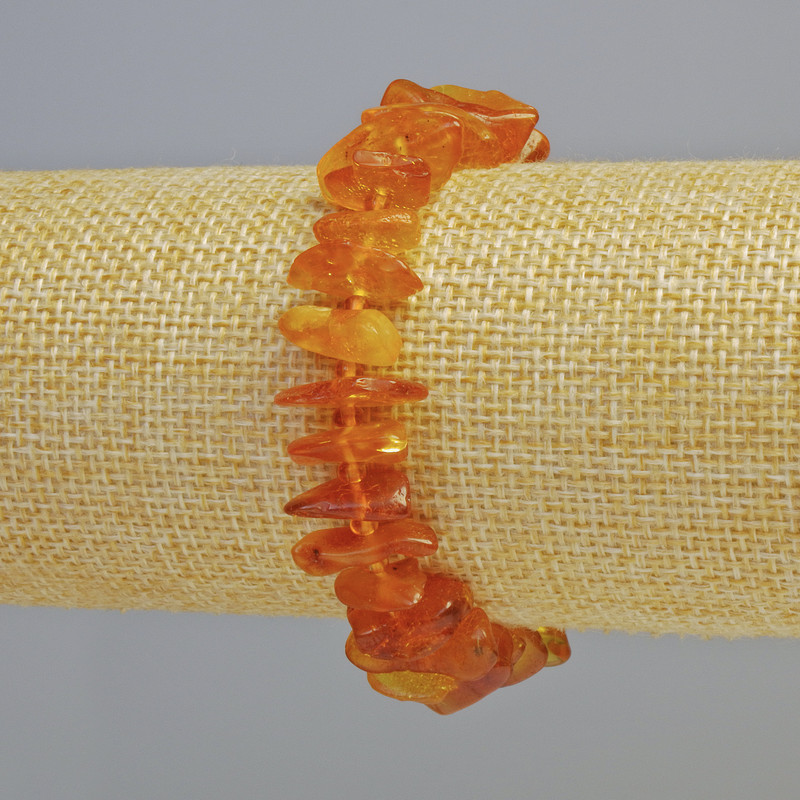 Bernsteinarmband, geglättete Bernsteinperlen, Durchmesser 12×3 mm, Stretcharmband, Länge ca. 18 cm, mit Rocailles-Perlen