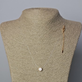 Anhänger mit weißem Kristall, Durchmesser ca. 8,5 mm, auf feiner Kette mit Verschluss Xuping Vergoldung 18K, Dicke 0,8 mm, Länge 45–50 cm+