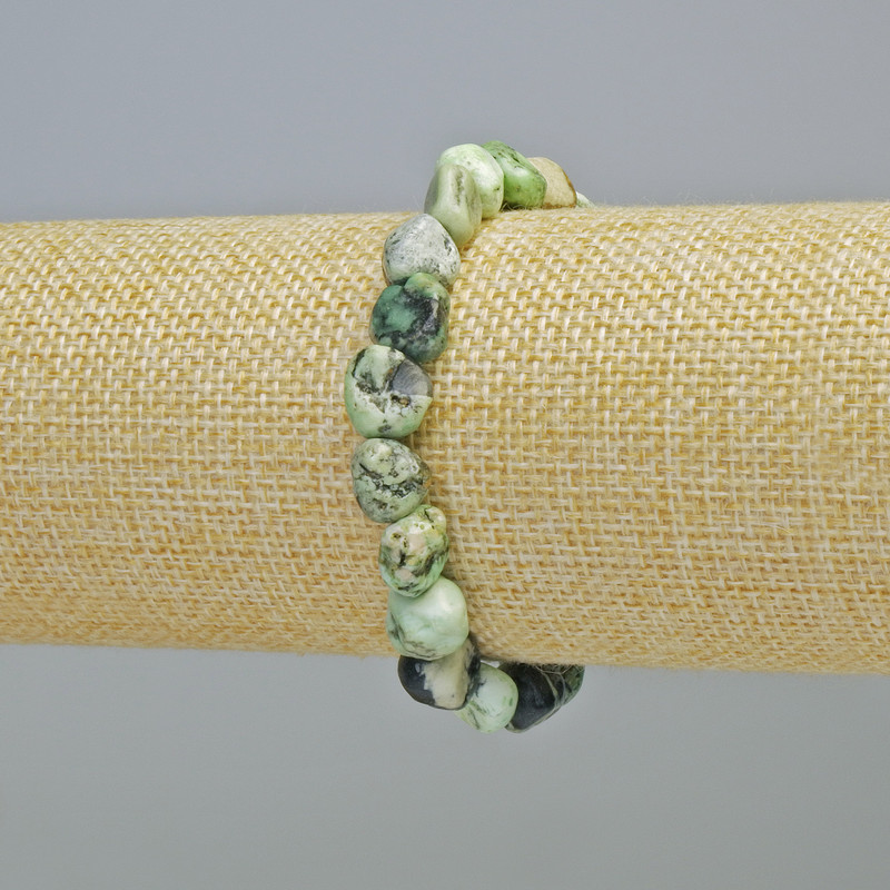 Armband Valit aus Naturstein, facettierte Perlen, Durchmesser ca. 10 mm ±, Länge ca. 18 cm, elastisches Stretchband