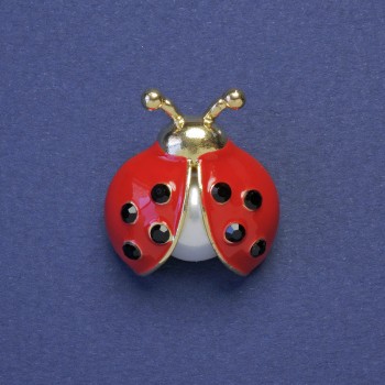 Brosche Marienkäfer, rote Emaille, schwarze Strasssteine, mit Perle, Goldfarbener Metallton, 23 × 21 mm +