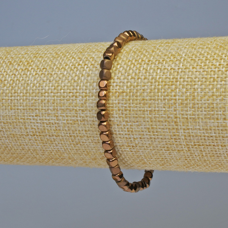 Armband Hämatit Würfel kupferfarbig, matt und glänzend, 4×4 mm große Würfel, Länge ca. 18 cm, Stretch
