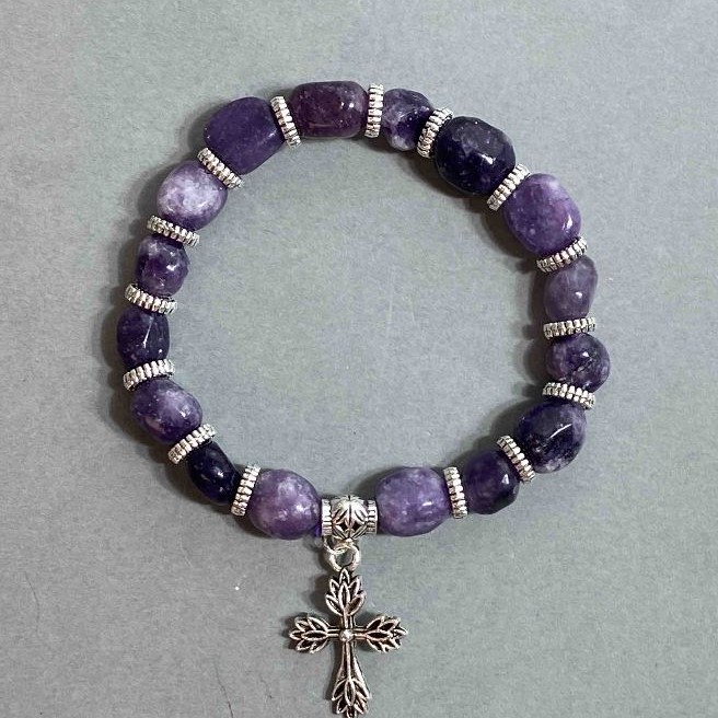 Lepidolith-Armband, natürlicher Stein, facettierte Perlen, Durchmesser ca. 9×11 mm, Länge ca. 18 cm, Stretch