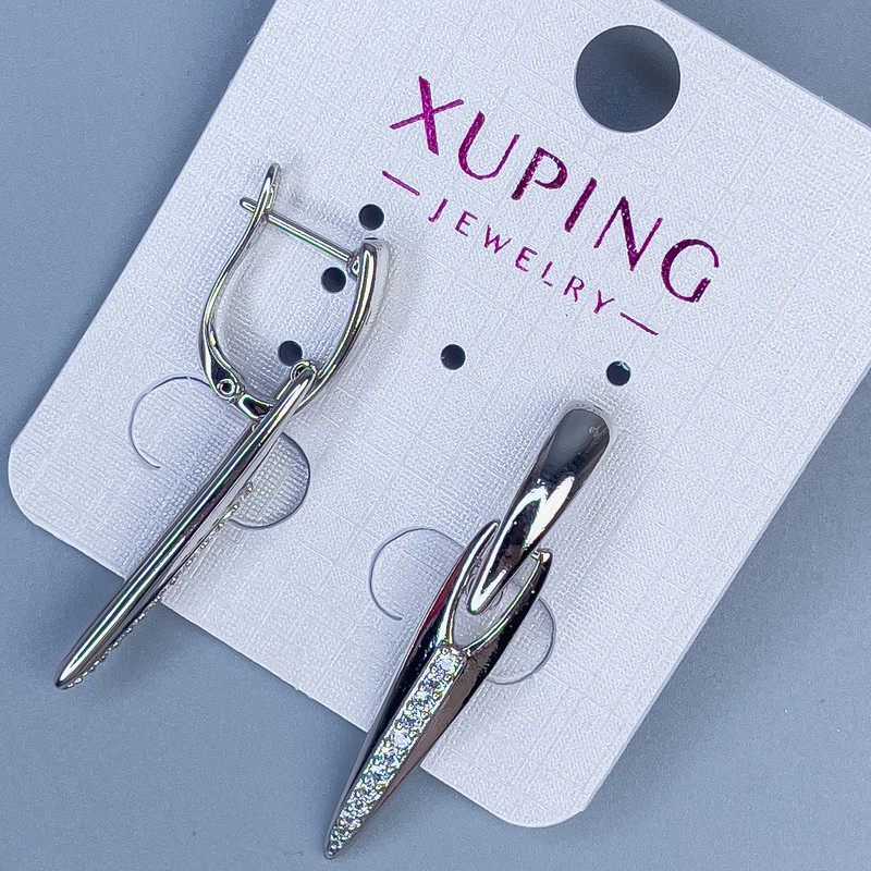 Xuping rhodiumbeschichtete Ohrringe mit weißen Steinen, Länge 38 mm +