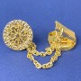 Brosche für Cardigans aus goldfarbenem Metall, Durchmesser ca. 20 mm, Kette ca. 9 cm lang