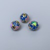 Perle Cloisonné blau-violett-grün emailliert, Durchmesser 8 mm, Loch Ø 1,5 mm, goldfarbenes Metall, 1 Stück