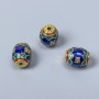 Cloisonné-Perle Barrelform, blau, grün, rot emailliert, Durchmesser 8×10 mm, Loch Ø ca. 1,5 mm, goldfarbener Metallton, 1 Stück