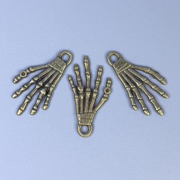 Anhänger Skelett-Hand, bronzefarben, Maße 35×19×2 mm ± Loch Ø 3 mm ±, Verpackung 20 g (~9 Stück)