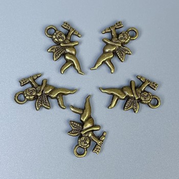 Anhänger Cupido Bronze, Metallfarbe Bronze, Maße 23 × 14 × 3 mm, Loch Ø ca. 2,5 mm, Verpackung 20 g (ca. 12 Stück)