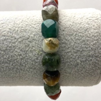 Armband assortiert aus facettierten Würfeln, Durchmesser ca. 9 × 9 mm, Länge ca. 18 mm, Stretchband
