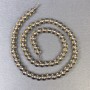 Rauchtopas-Perlen – glatte Kugel 6 mm ±, auf der Schnur, Länge 39 cm