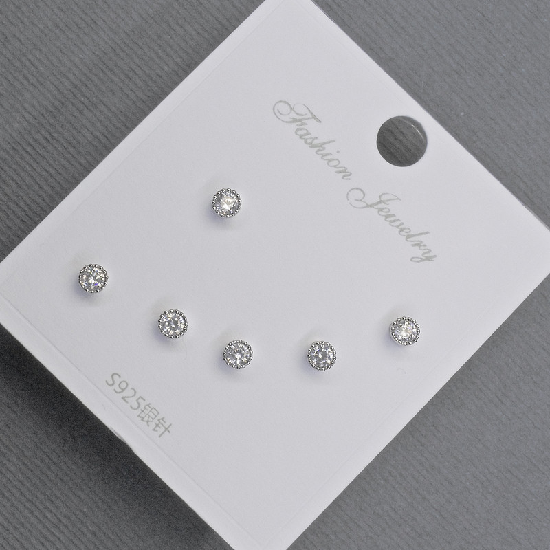 Ohrstecker Knopf-Ohrringe, 3, 2 mm ± silberfarbenes Metall, weiße Strasssteine