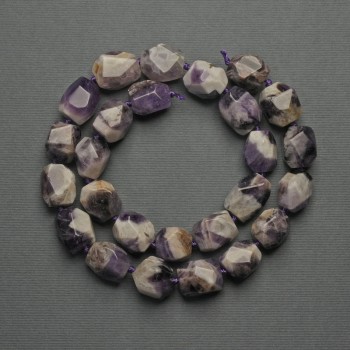Amethyst-Chevron-Facettenperlen, Durchmesser ca. 17×13 mm, auf Schnur, Länge ca. 43 cm