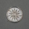 Verbindungsstück Sonne mit natürlichem Perlmutt, 25×30×3 mm ± silberfarbenem Metall