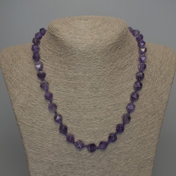 Amethyst-Halskette, facettierte Kugeln, Durchmesser ca. 10×9 mm, Länge 50 cm