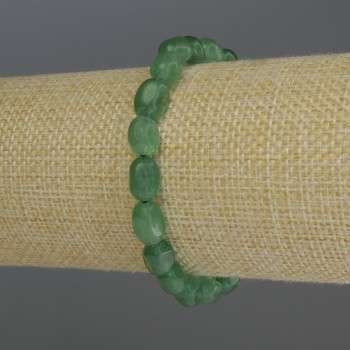 Armband aus Chrysopras, glatt polierte Perlen, Durchmesser ca. 8–10 × 7 mm, Länge 18 cm, Stretcharmband