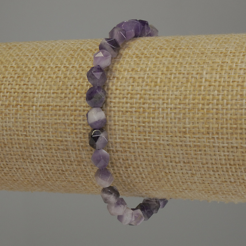 Amethyst-Armband mit facettierten Perlen, Durchmesser ca. 6×6 mm, Länge 18 cm, Stretcharmband
