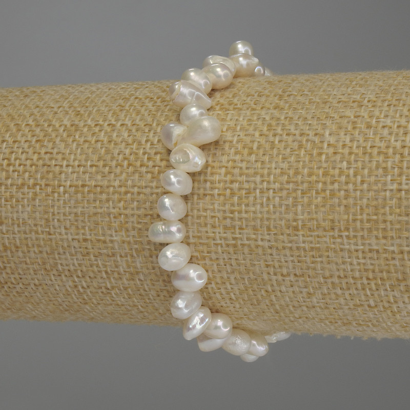 Armband aus Flussperlen in ovaler Form, Durchmesser 6–8×5 mm, Länge 18 cm (Stretch)