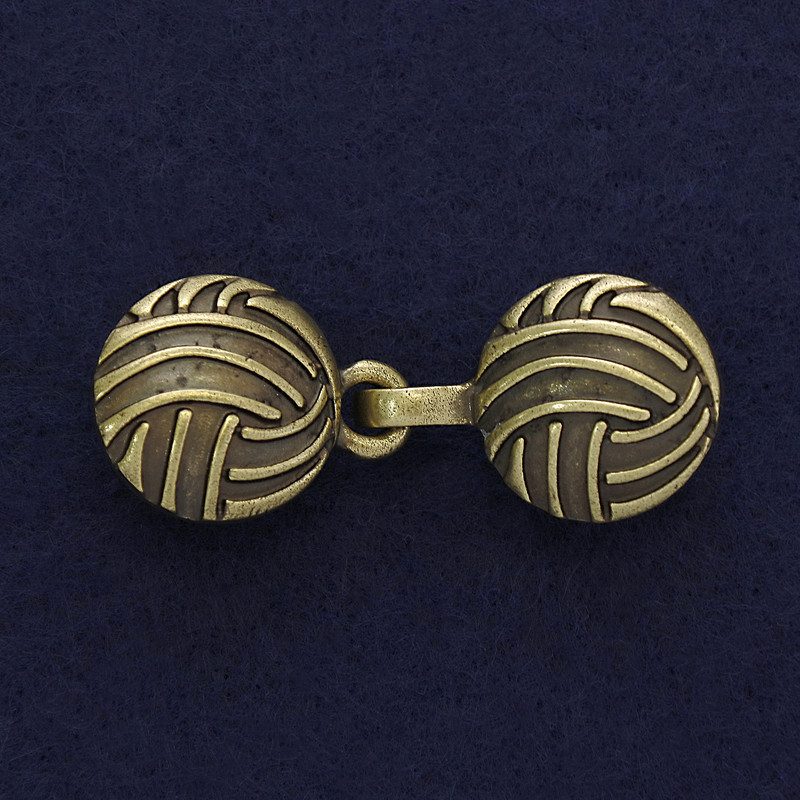 Bronzefarbene Cardigan-Brosche mit Clip, Ø ca. 20 mm, Länge ca. 52 mm