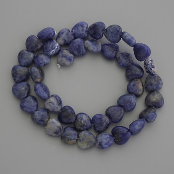 Sodalit-Herzperlen aus Naturstein, Durchmesser 10 × 10 mm, Länge ca. 38 cm, auf Faden