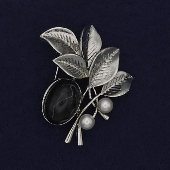 Brosche 'Ästchen' mit Cabochon und Perlen, silberfarbenes Metall 48×40 mm+