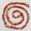 Sardonyx-Perlen, glatt poliert, auf Schnur, Durchmesser 8–10 mm × 6 mm, Länge ca. 40 cm ±