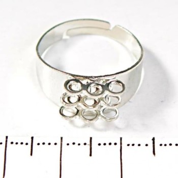 Preis pro Packung / 10 Stück, 10 mm Basis für Ringe mit 9 Ösen