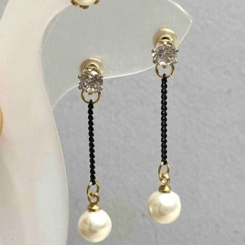 Doppel-Ohrstecker Perlinka mit Kristall und Perle, 6 mm ±, Perle 7,5 mm ±, Länge ca. 38 mm ±