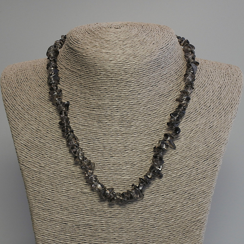 Kette aus Rauchquarz-Chips, Durchmesser der Chips 6–12×3–6 mm, Länge 45 cm ± mit Verschluss