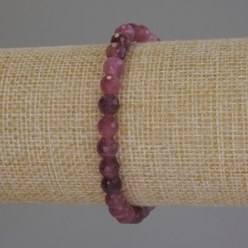 Armband aus facettierten Turmalin-Kugeln, Durchmesser ca. 6 mm, Länge ca. 18 cm (Dehnarmband)