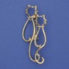 Katzen-Brosche mit Regenbogen-Strasssteinen, mattgoldenes Metall, 58×26mm+