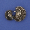 Igelbrosche, 24×33 mm ± vergoldetes Metall