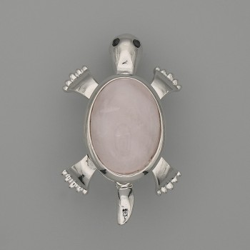 Brosche-Anhänger „Schildkröte“ aus Rosenquarz und silberfarbenem Metall, 52×35 mm ± bewegliche Details
