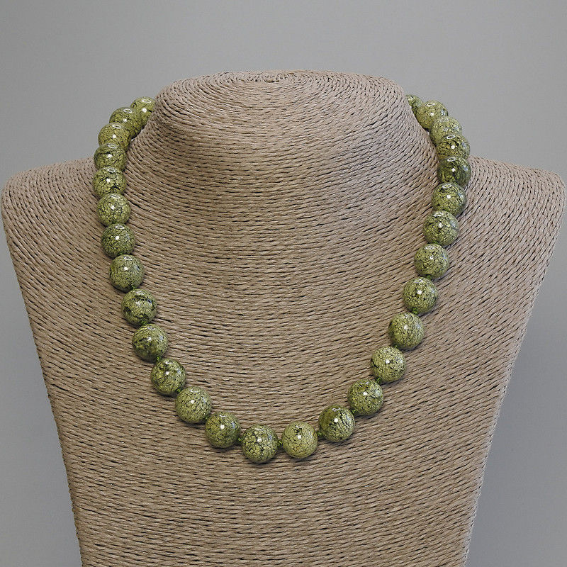 Serpentin-Kette mit glatten Kugeln 12 mm, ca. 50 cm, mit Verschluss