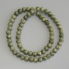 Serpentin-Perlen, glatte Kugeln 6 mm, Länge ca. 40 cm, auf Schnur