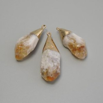Anhänger Citrin, facettiert, assortiert, Größen 15–18 × 41–47 mm ±, goldfarbenes Metall