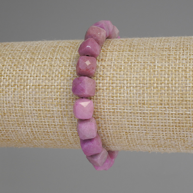 Armband aus Fosfosiderit, facettierte Würfel, Durchmesser ca. 9 mm, Länge ca. 18 cm, Stretcharmband
