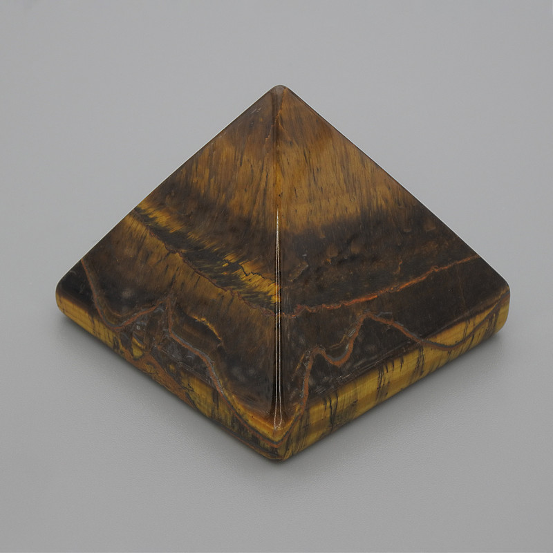 Pyramide – Souvenir aus Naturstein Tigerauge, Länge ca. 38×38 mm, Breite ca. 33 mm