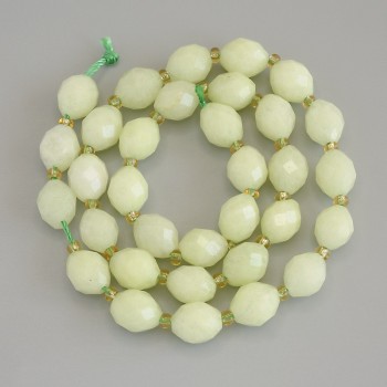 Chrysolit-Olivin facettierte Körnerperlen, Durchmesser 10×8 mm, 3 mm Rocailles-Perlen, auf Faden, Länge ca. 39 cm+