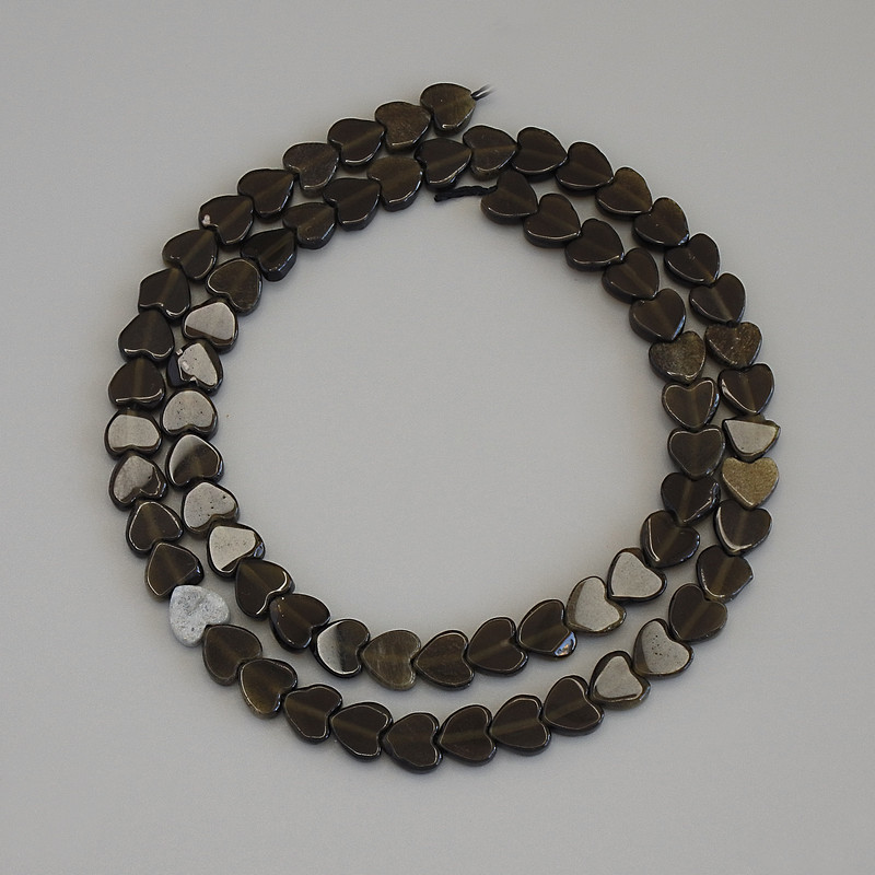 Sonnenobsidian-Herzperlen, Größe ca. 6×6×2 mm ±, auf einer Schnur, Länge ca. 38 cm