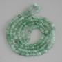 Jade-Chips-Perlen, Durchmesser ca. 5–11 × 4 mm, Länge ca. 80 cm, auf Schnur